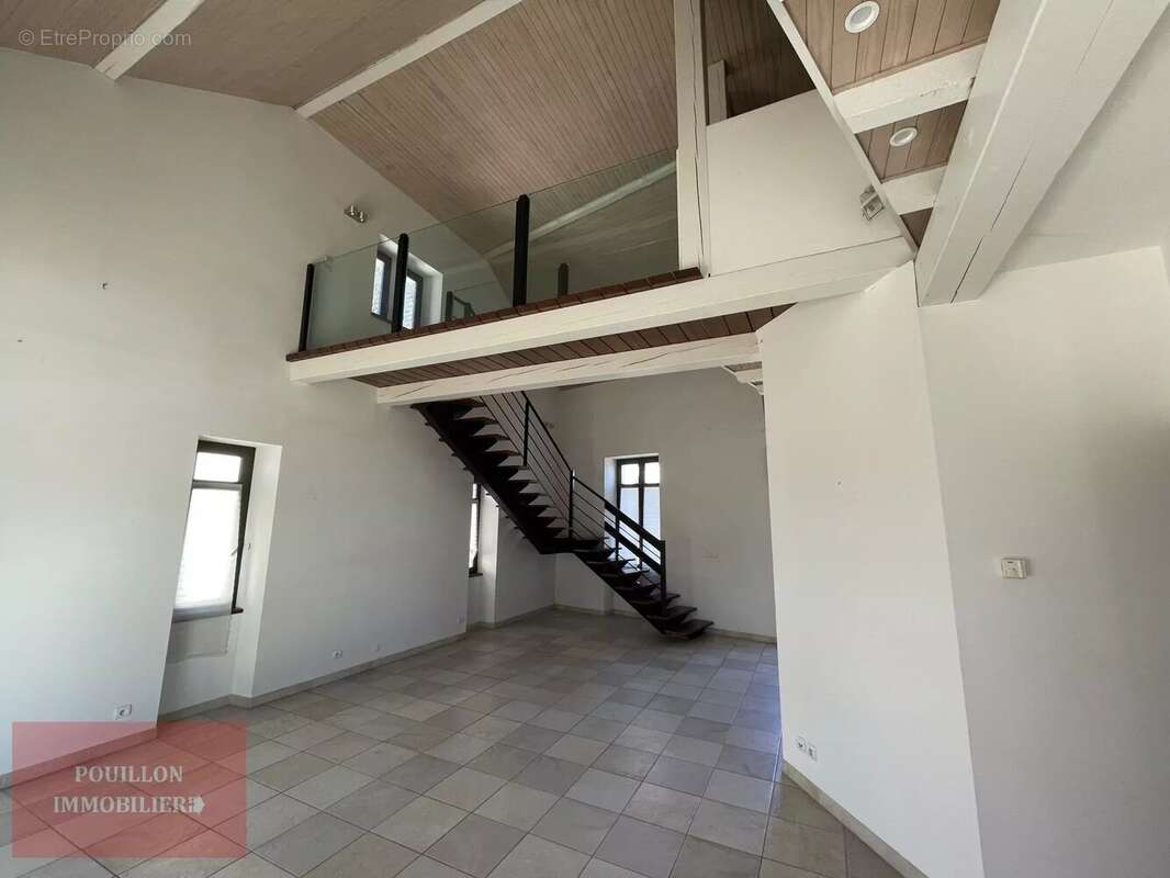 Maison à POUILLON