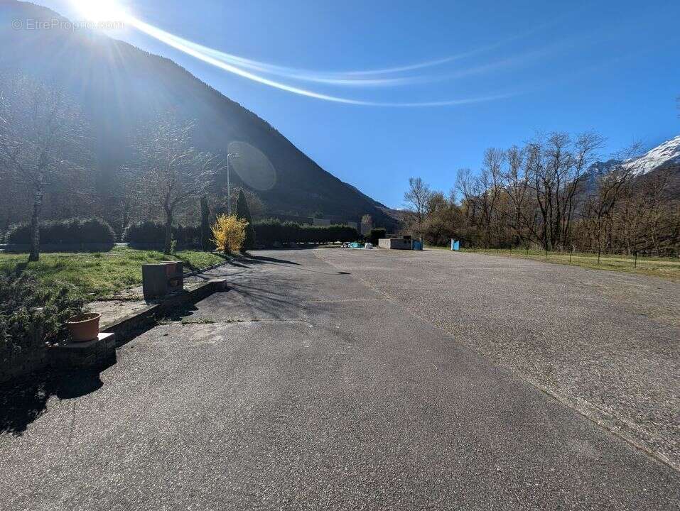 Maison à LA CHAPELLE