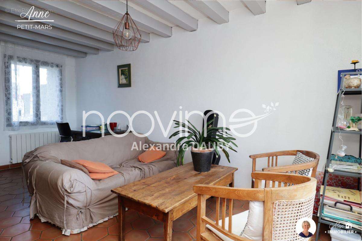 Maison à PETIT-MARS