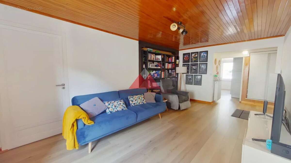 Appartement à LA MOUILLE