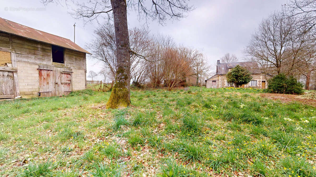 Maison à ISIGNY-LE-BUAT