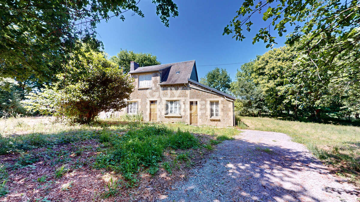 Maison à ISIGNY-LE-BUAT