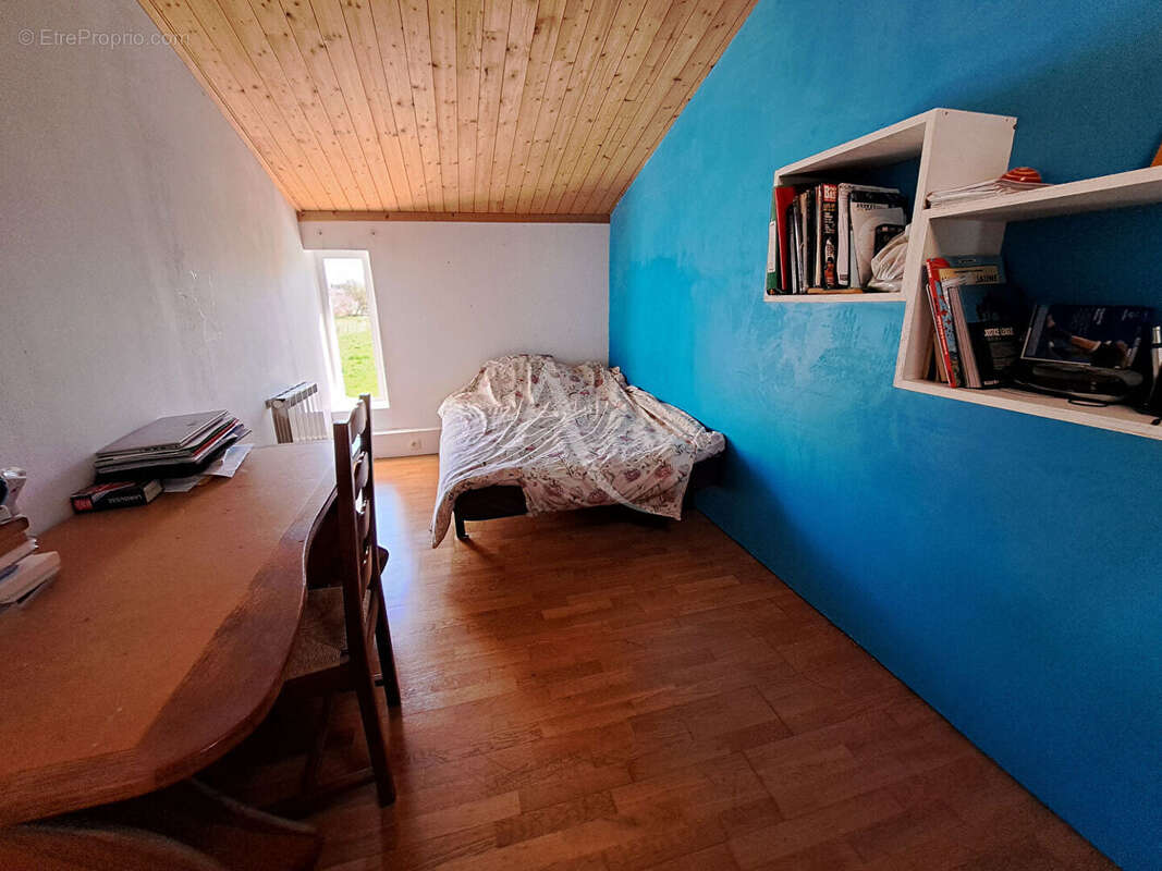 Maison à LES HERBIERS