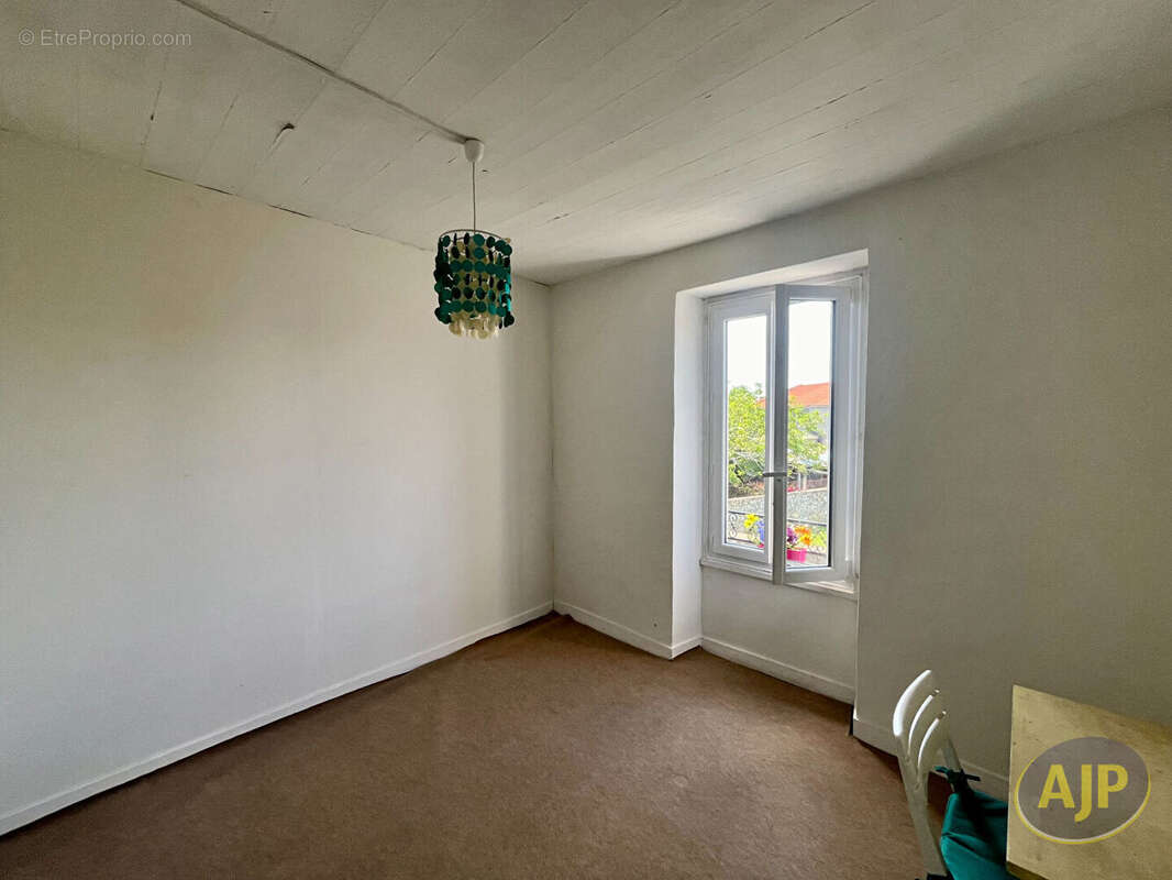 Maison à SAINT-MICHEL-EN-L&amp;#039;HERM