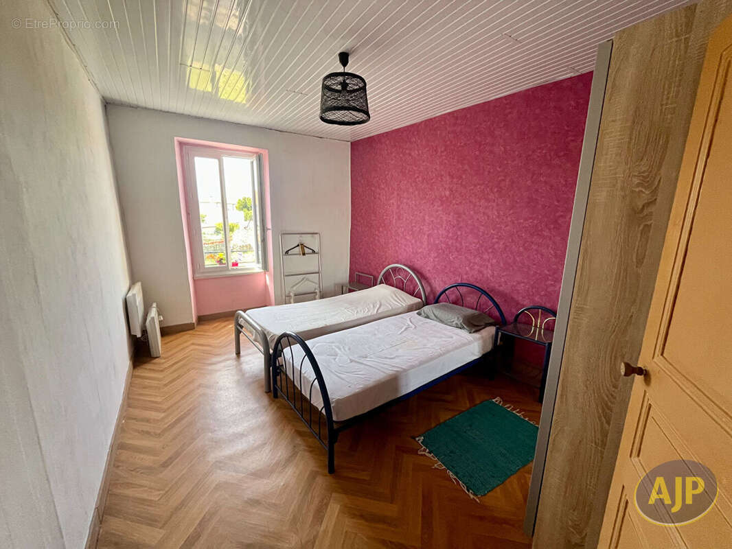 Maison à SAINT-MICHEL-EN-L&amp;#039;HERM