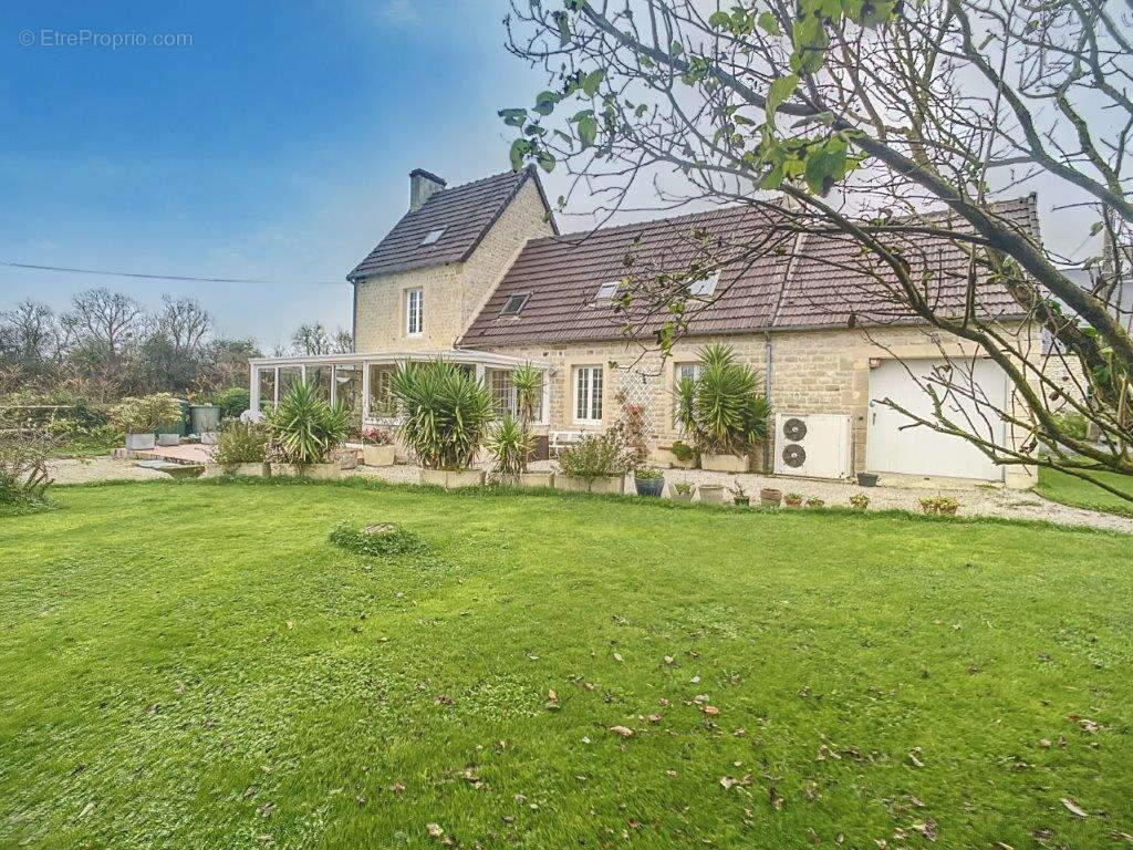 Maison à LIESVILLE-SUR-DOUVE