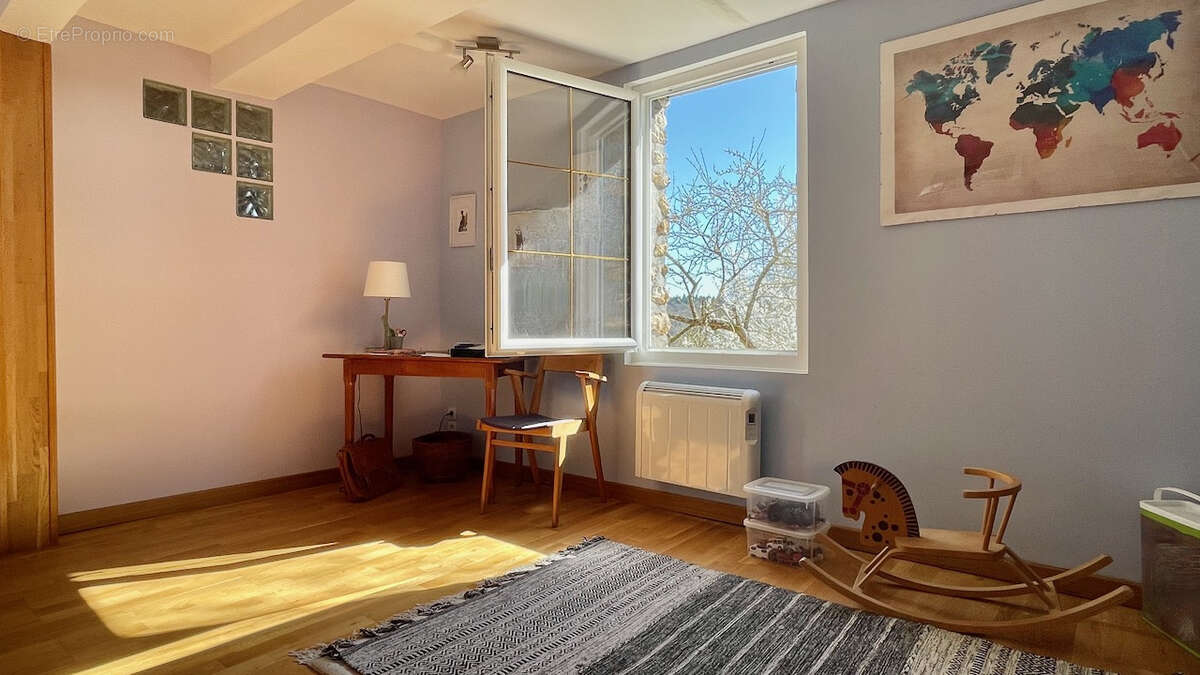 Maison à CONCHES-EN-OUCHE