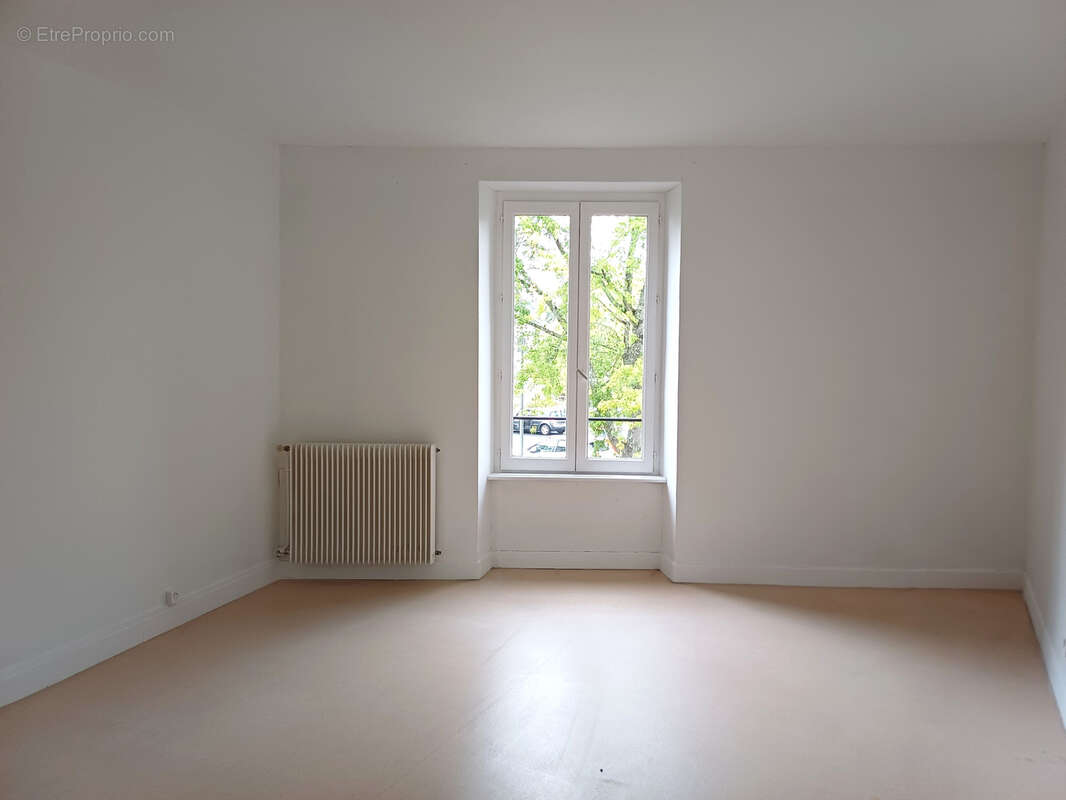 Appartement à THIERS