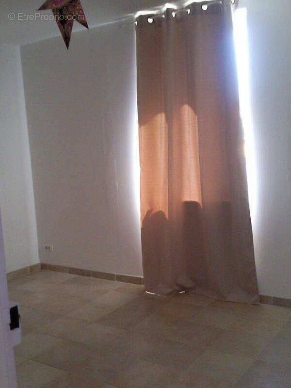 Appartement à GANGES