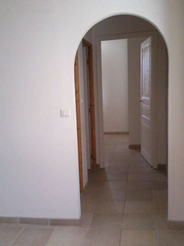 Appartement à GANGES