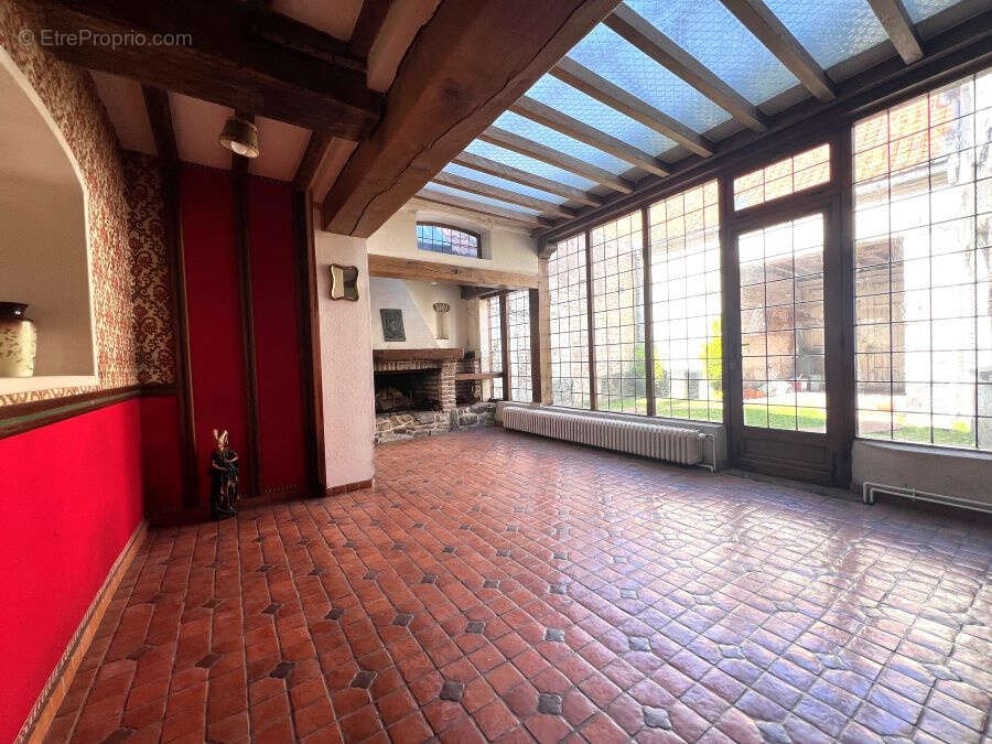 Maison à SAINT-AMAND-LES-EAUX