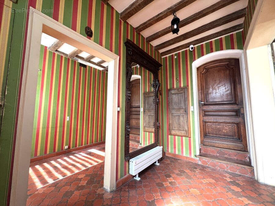 Maison à SAINT-AMAND-LES-EAUX