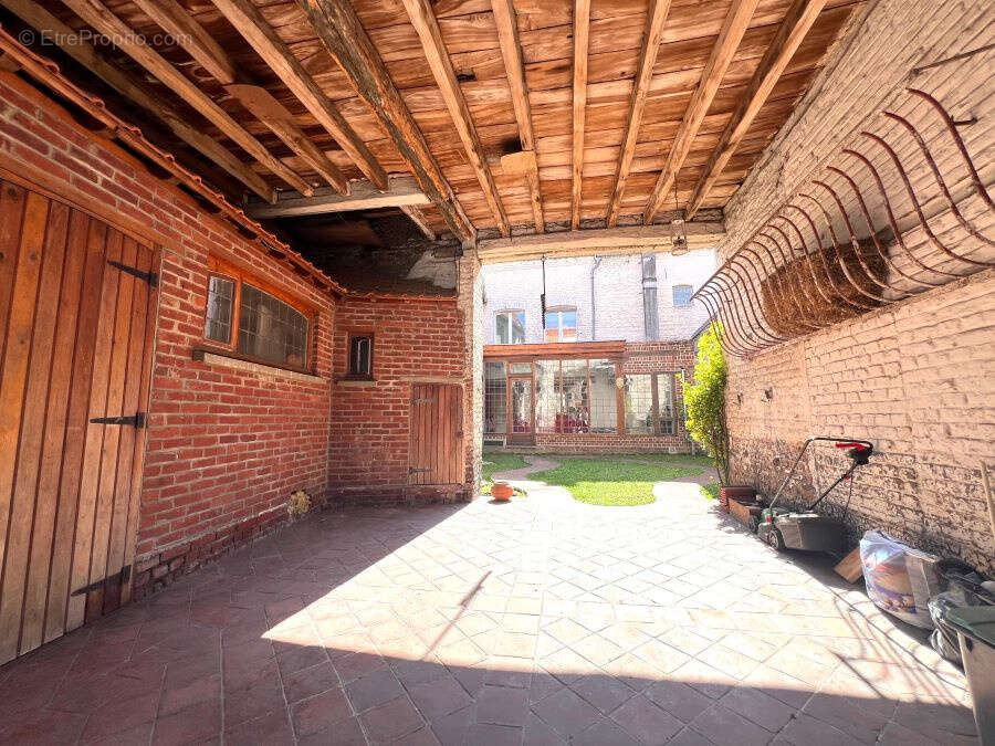 Maison à SAINT-AMAND-LES-EAUX