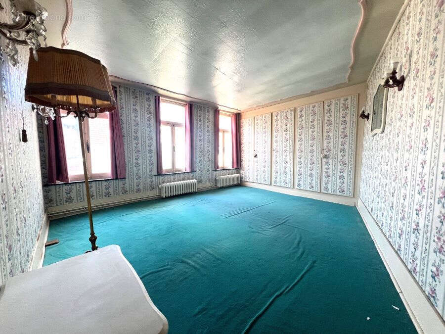 Maison à SAINT-AMAND-LES-EAUX