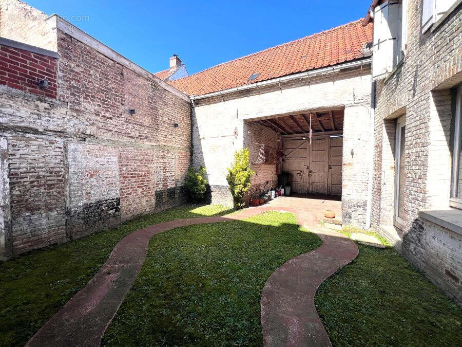 Maison à SAINT-AMAND-LES-EAUX