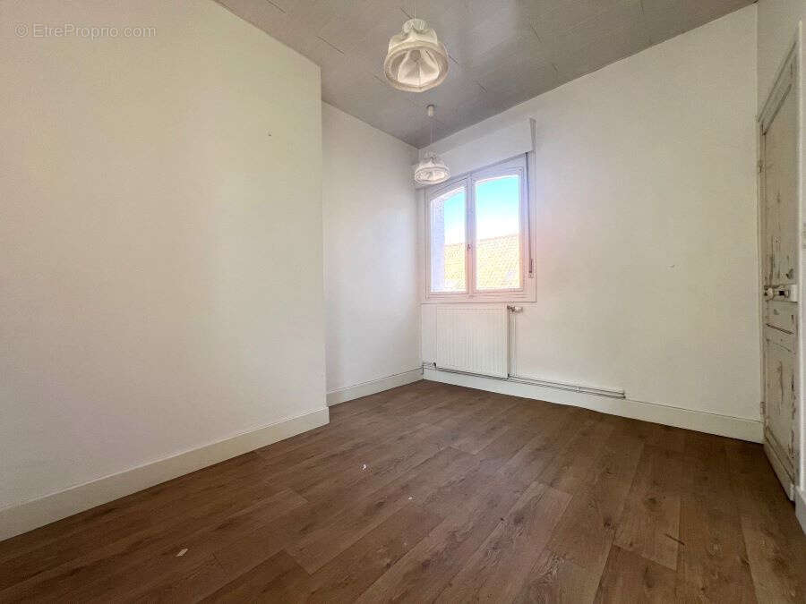 Maison à SAINT-AMAND-LES-EAUX