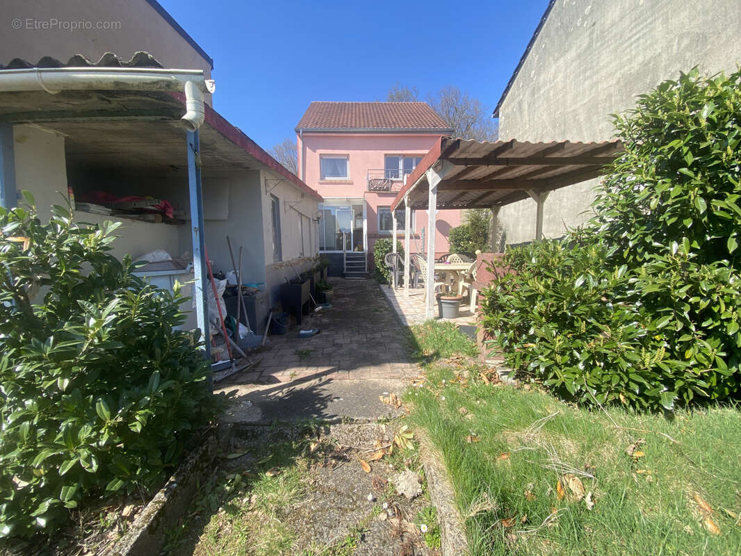 Maison à L&#039;HOPITAL