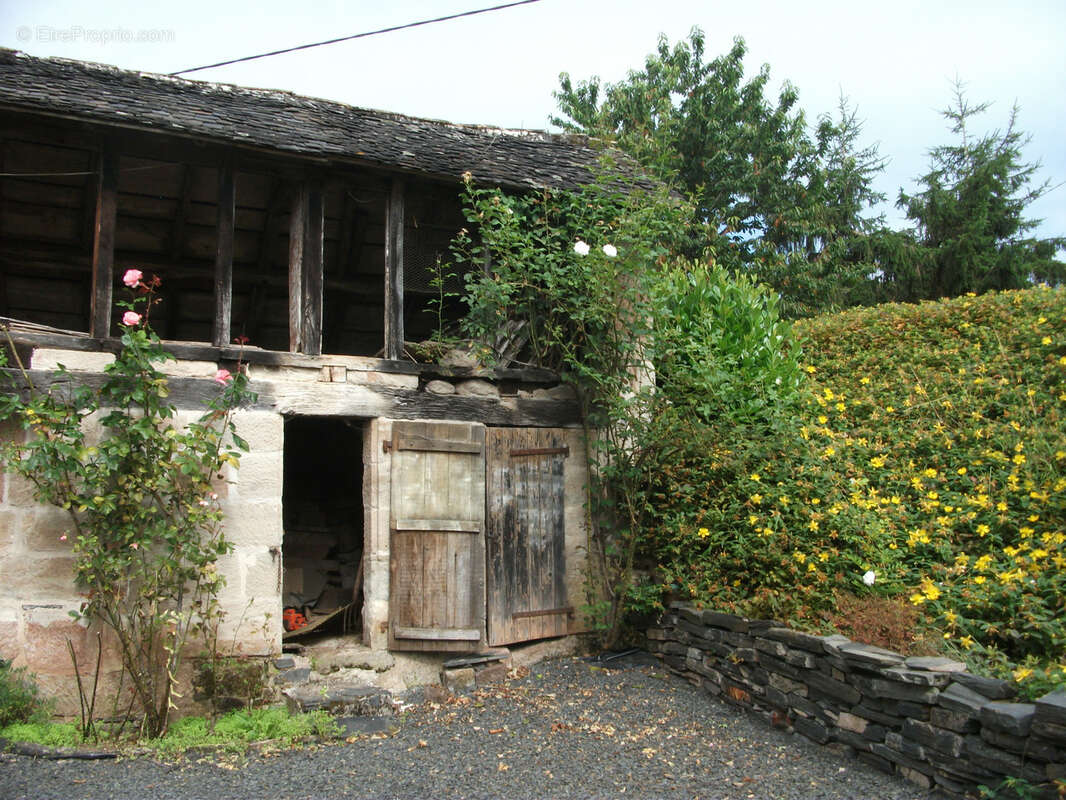 Maison à OBJAT