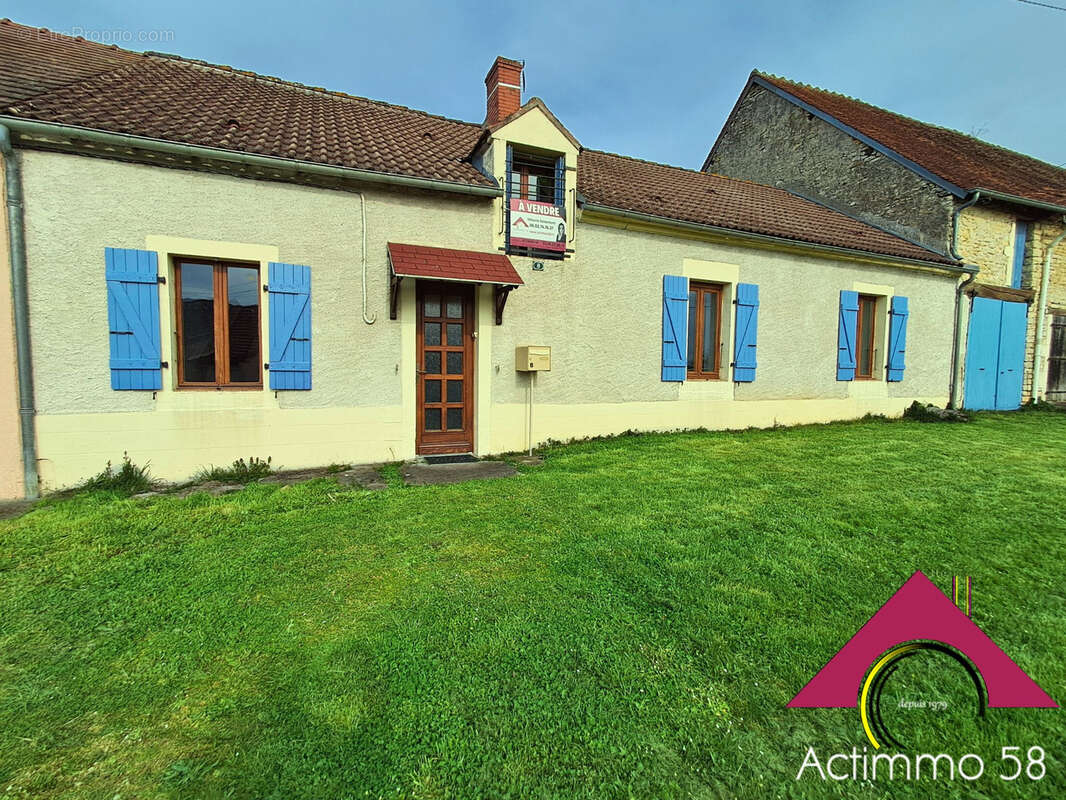 Maison à OUROUER-LES-BOURDELINS