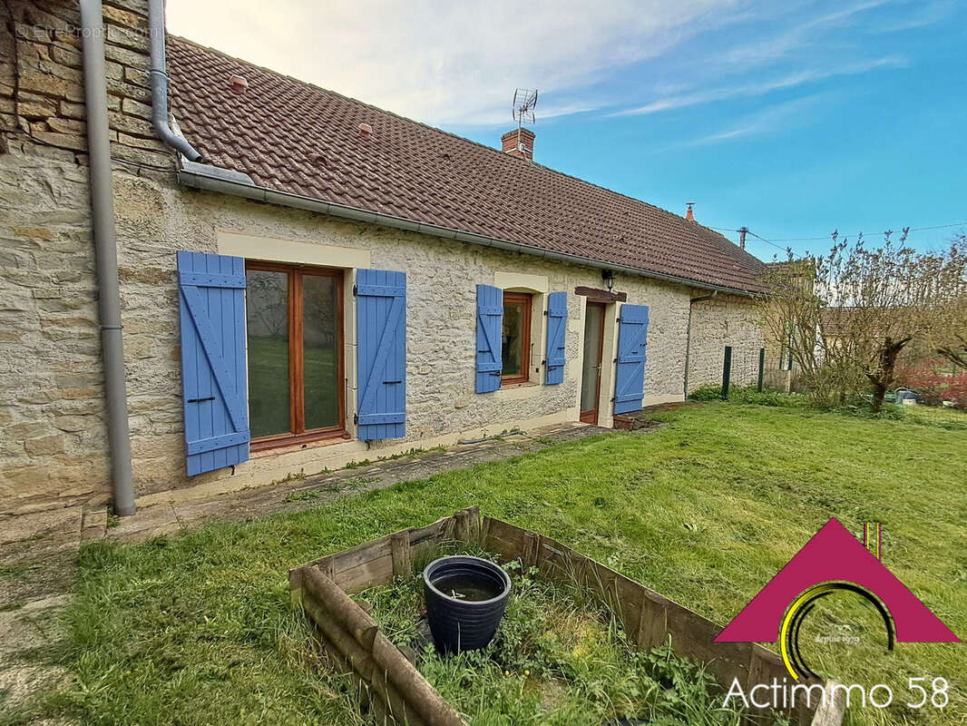 Maison à OUROUER-LES-BOURDELINS