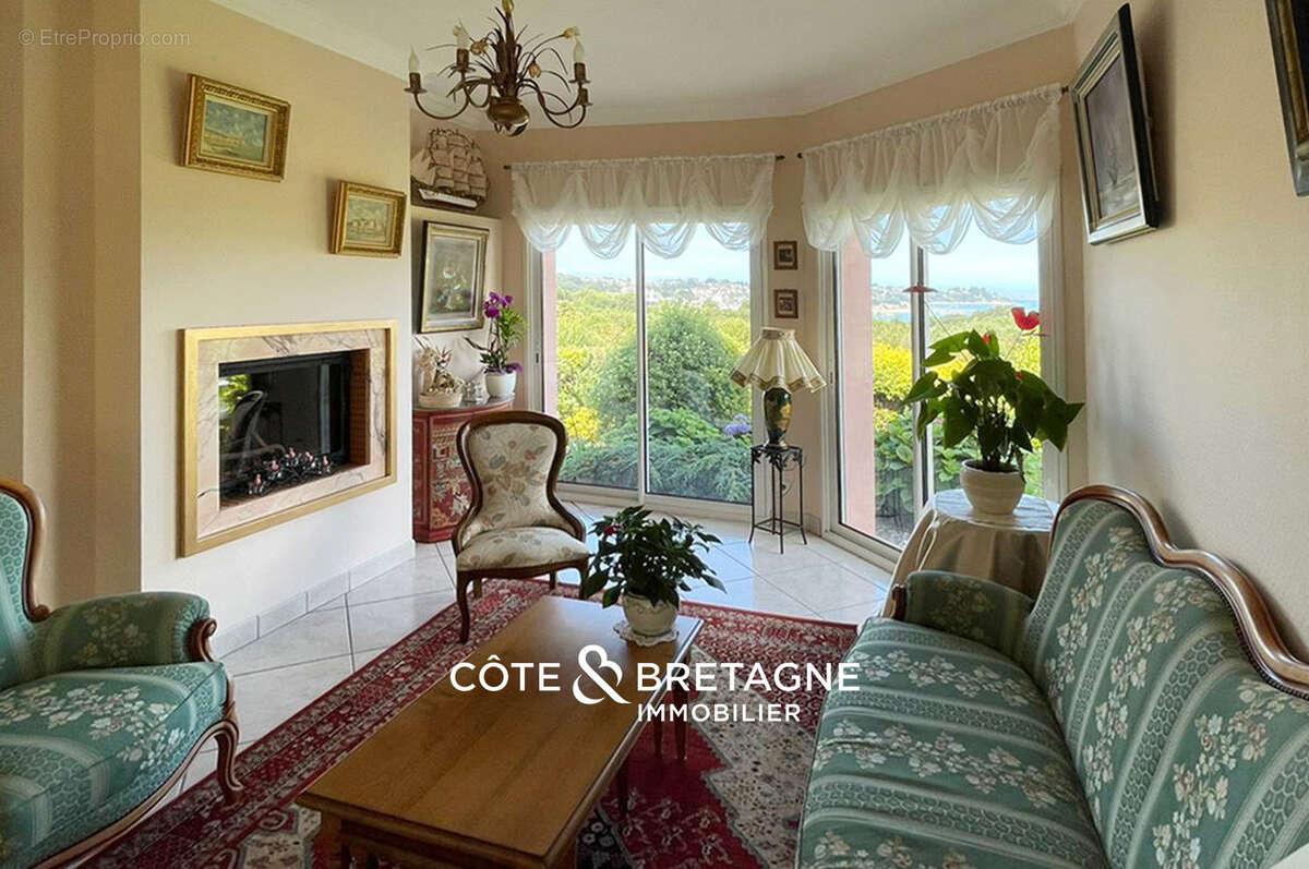 Maison à SAINT-QUAY-PERROS