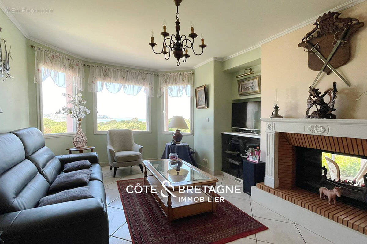 Maison à SAINT-QUAY-PERROS