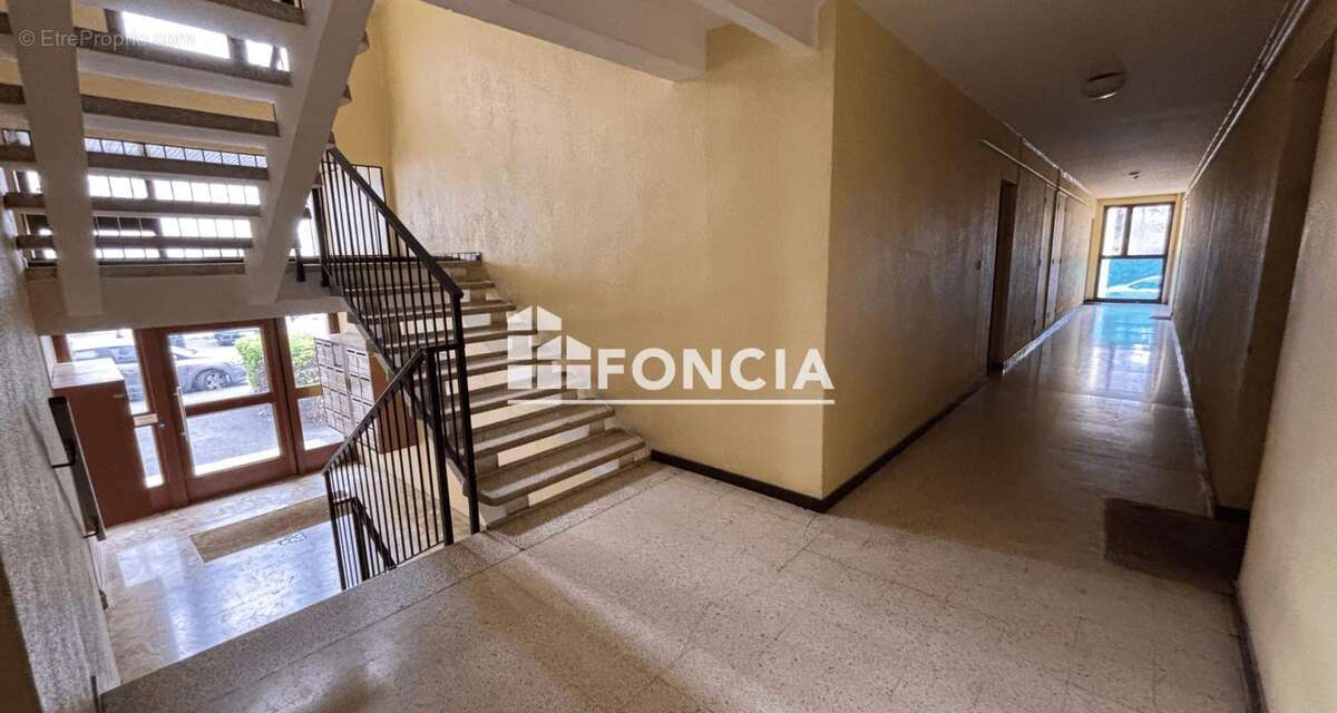 Appartement à MARSEILLE-15E