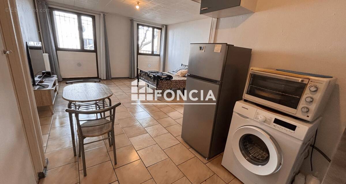 Appartement à MARSEILLE-15E