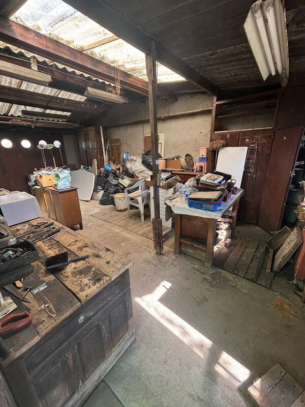 Maison à SAINTE-GENEVIEVE-DES-BOIS