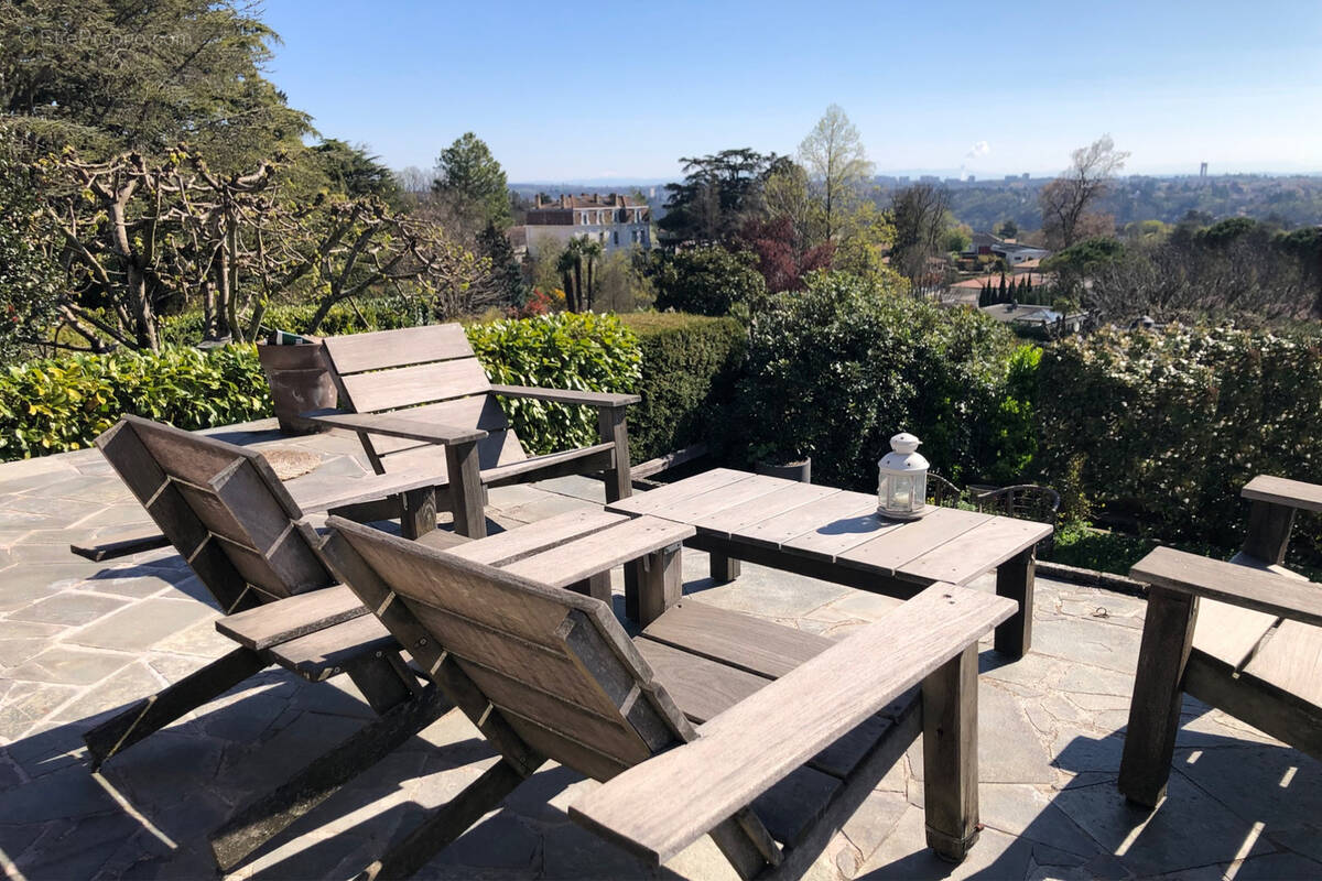 Maison à SAINT-CYR-AU-MONT-D&#039;OR