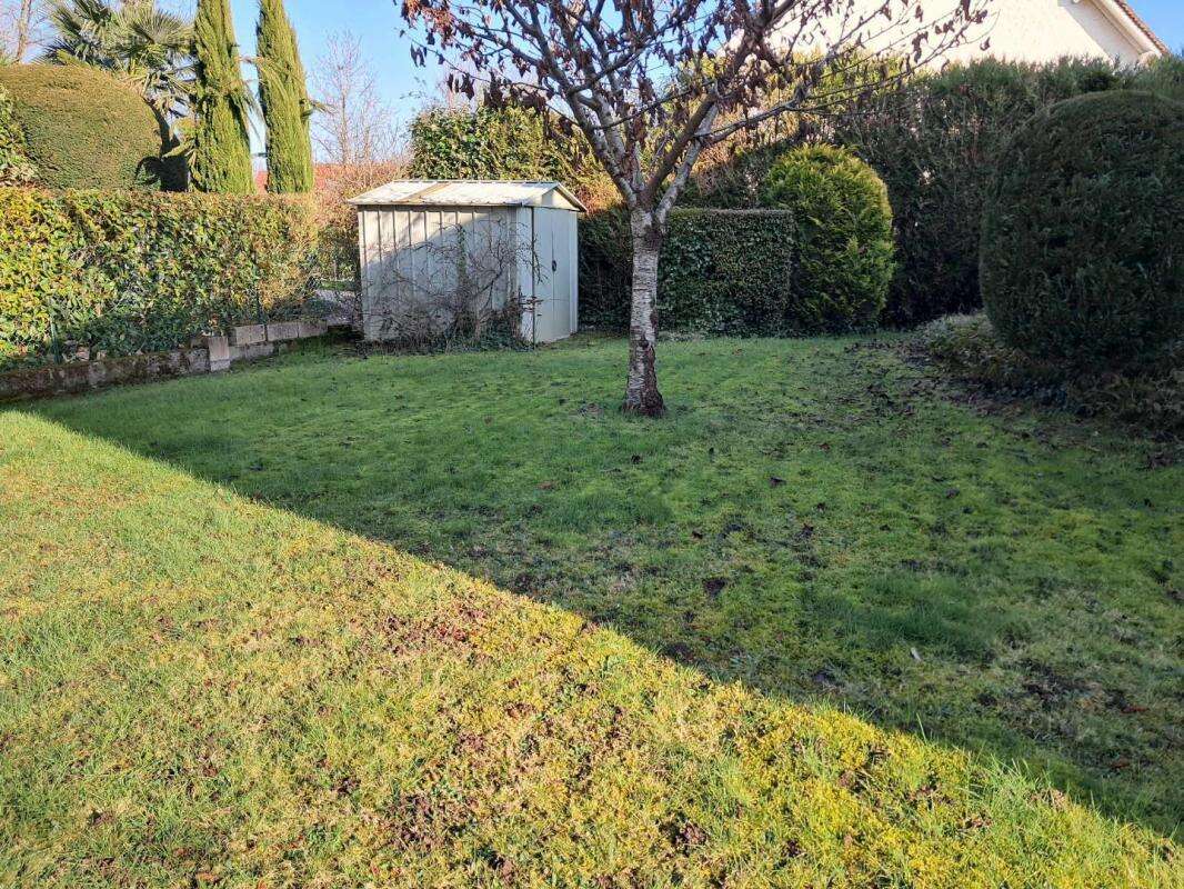 Maison à SAINT-PRYVE-SAINT-MESMIN