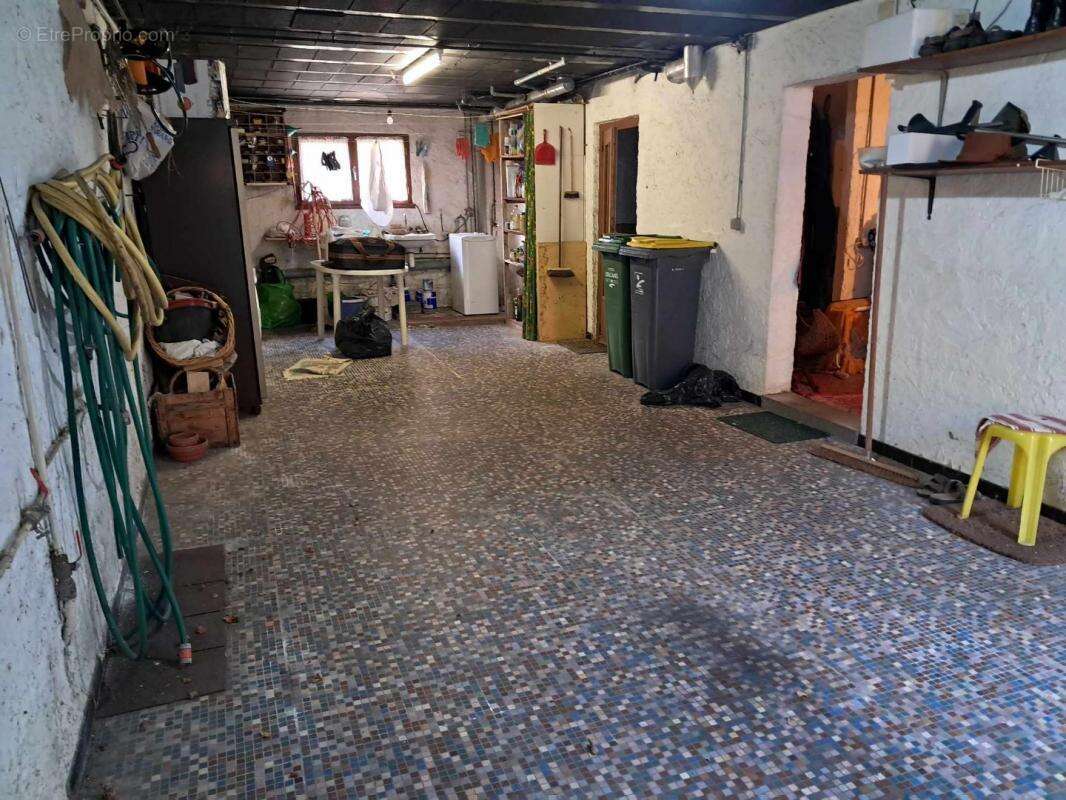 Maison à SAINT-PRYVE-SAINT-MESMIN