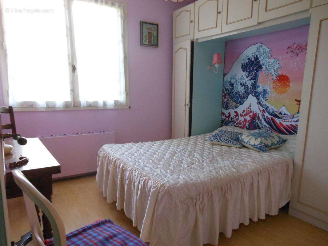 Maison à SAINT-PRYVE-SAINT-MESMIN