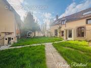 Maison à PONT-SUR-VANNE