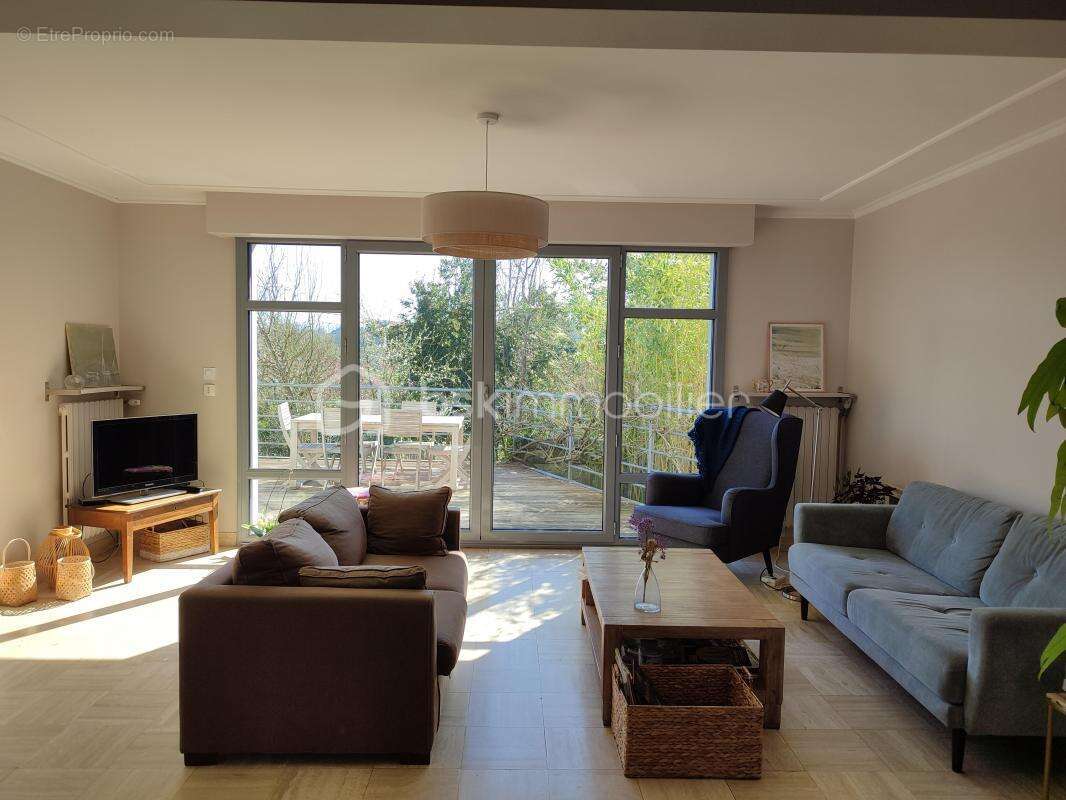 Maison à CONDE-SUR-SARTHE