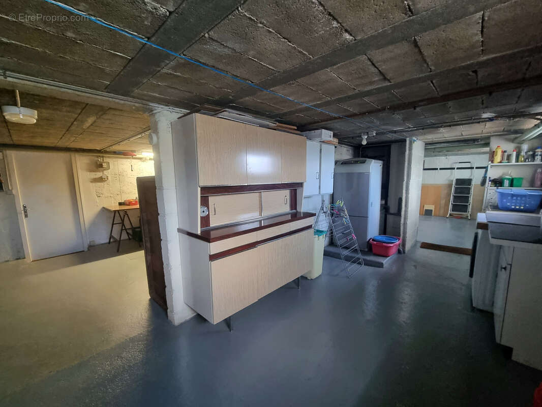 Maison à SAINT-ERBLON