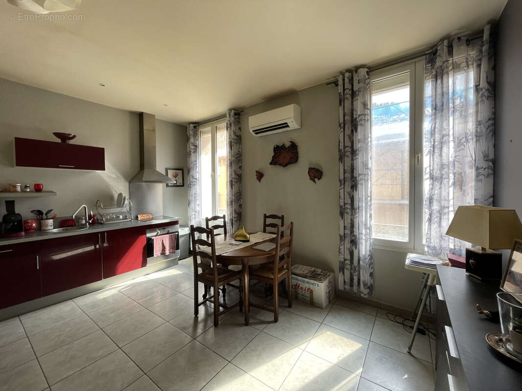 Appartement à THUIR