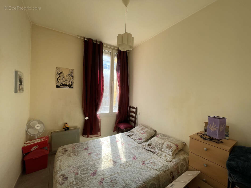 Appartement à THUIR