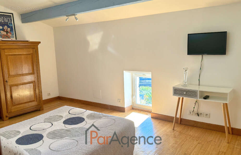 Maison à SAINT-PALAIS-SUR-MER