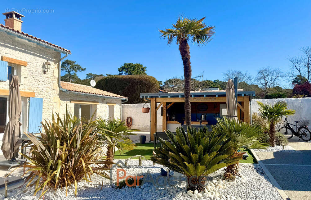 Maison à SAINT-PALAIS-SUR-MER