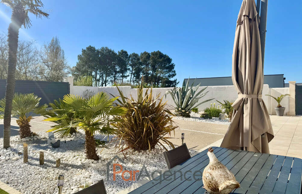 Maison à SAINT-PALAIS-SUR-MER