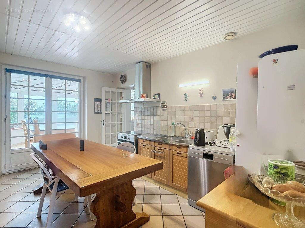 Maison à LIESVILLE-SUR-DOUVE