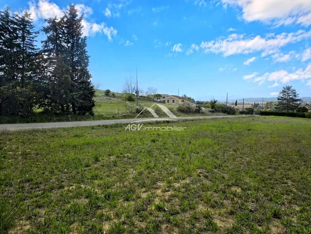 Terrain à SALINDRES