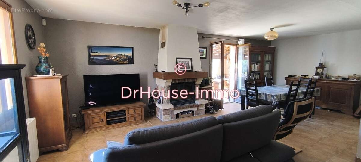 Maison à SAINT-SAVOURNIN