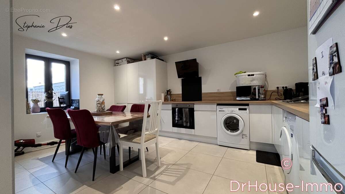 Maison à LA CHAPELLE-SAINT-MESMIN