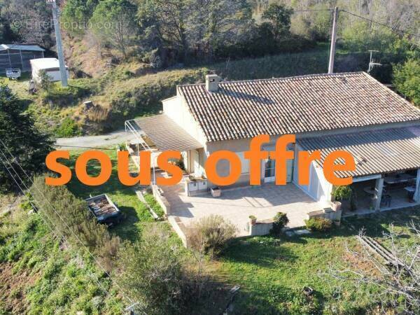 Autre à ROQUEBRUNE-SUR-ARGENS