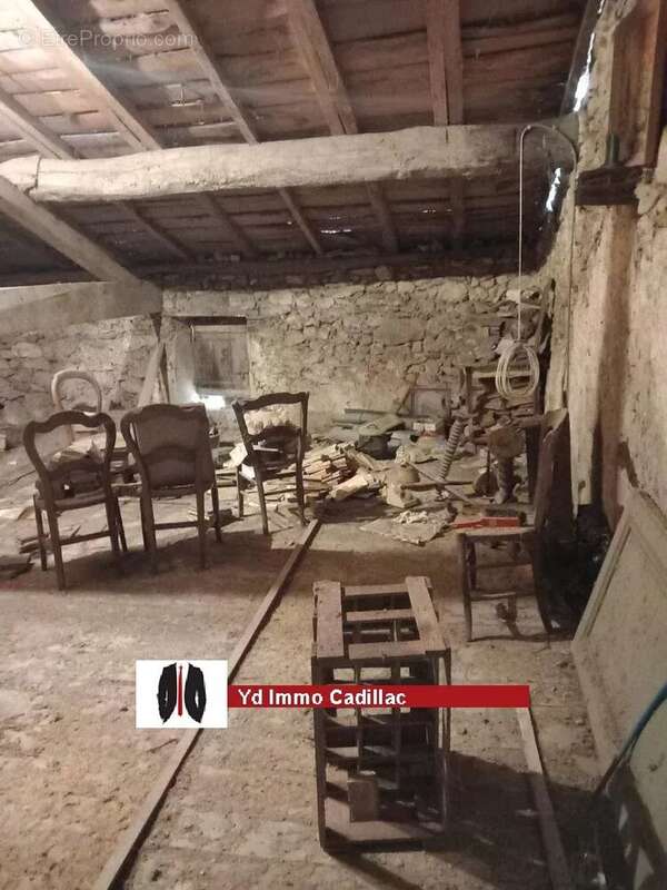 Maison à MONPRIMBLANC