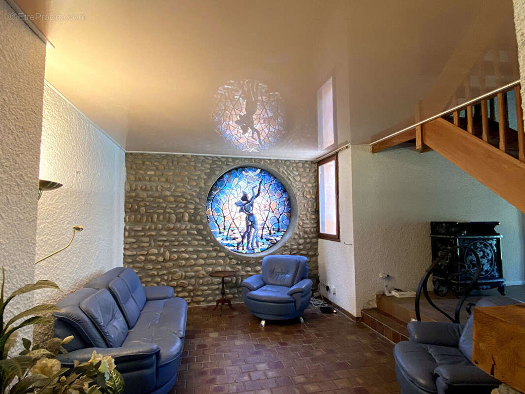 Maison à MONTESQUIEU-DES-ALBERES