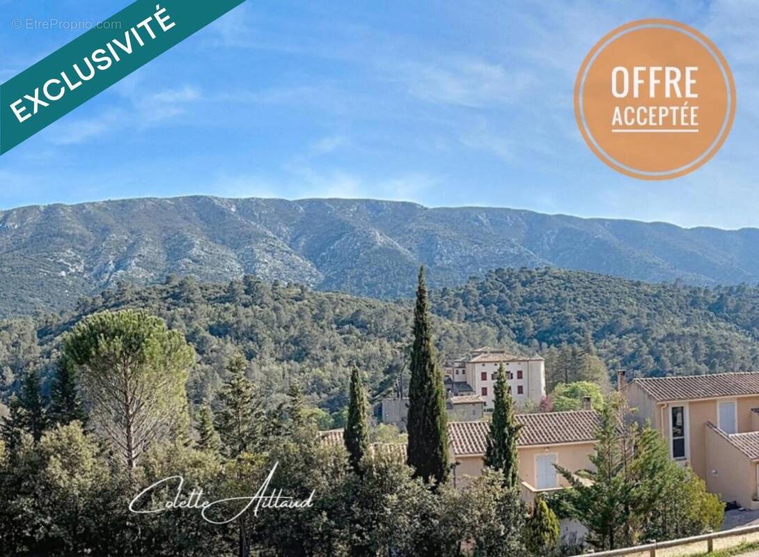 Photo 1 - Appartement à VAUVENARGUES