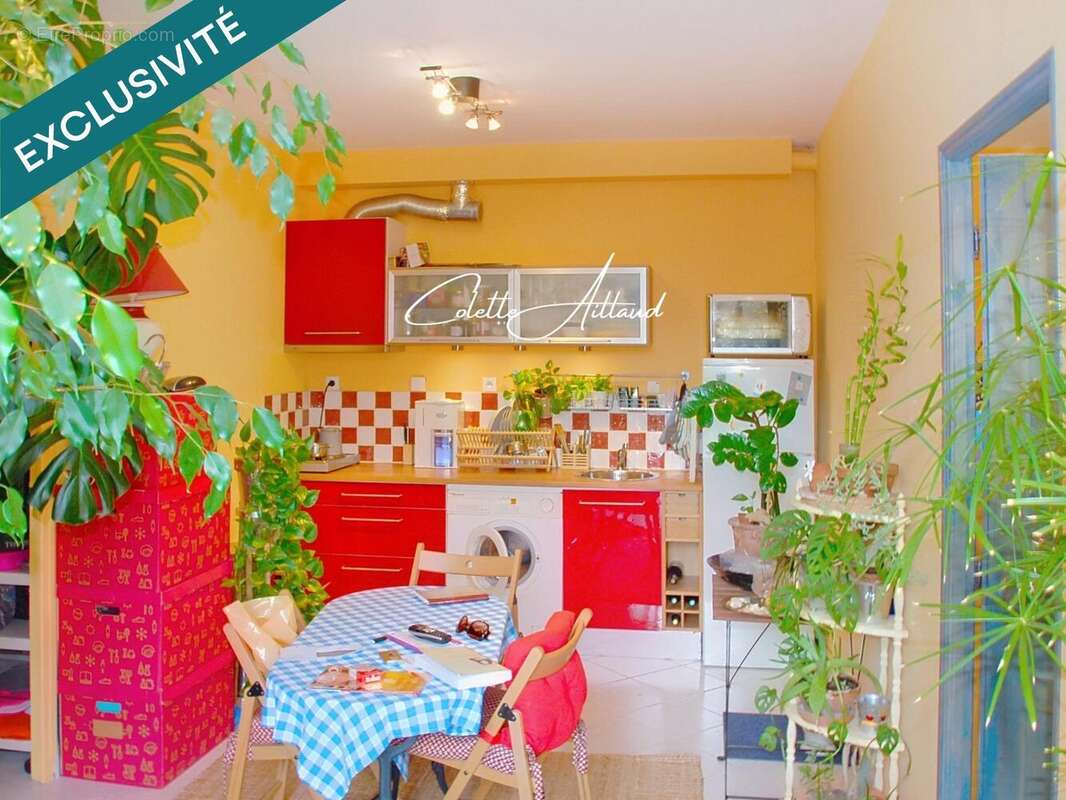 Photo 9 - Appartement à VAUVENARGUES